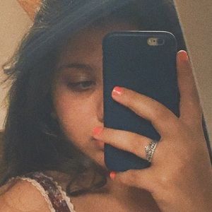 Meet your Posher, Rita